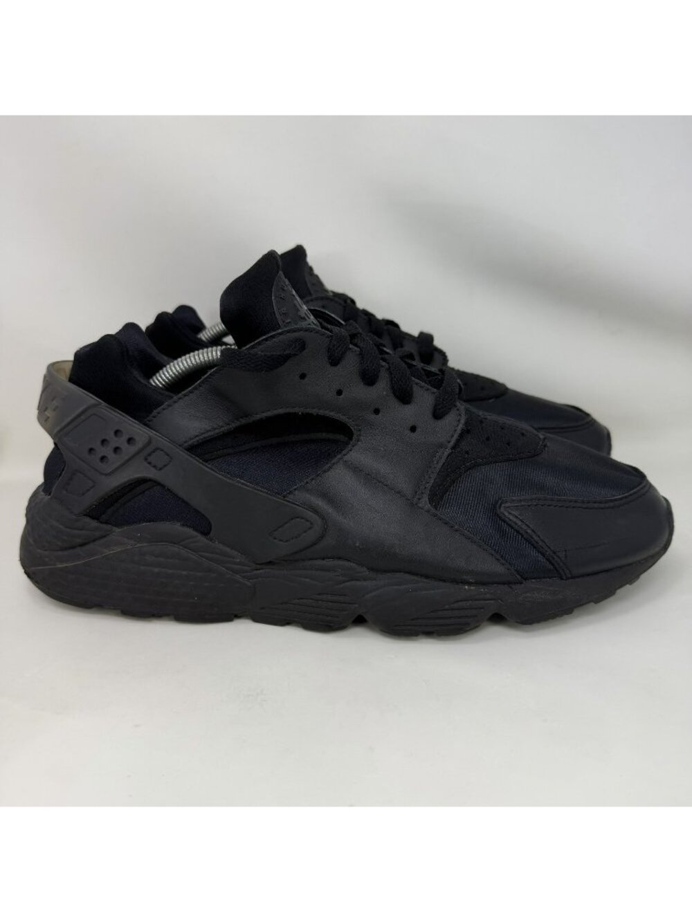 Nike Air Huarache Athletic Running Shoes Triple Black Men’s Size 999 - Picture 1 of 6